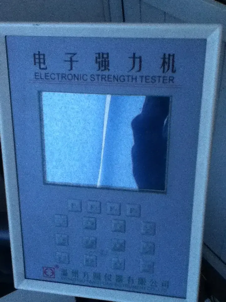 Electronic strength tester display