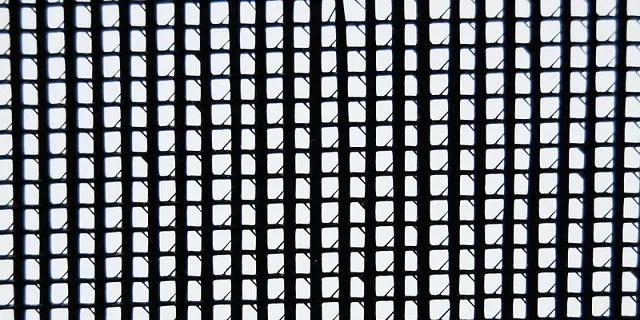PVC coated mesh black / open surface and opening reference